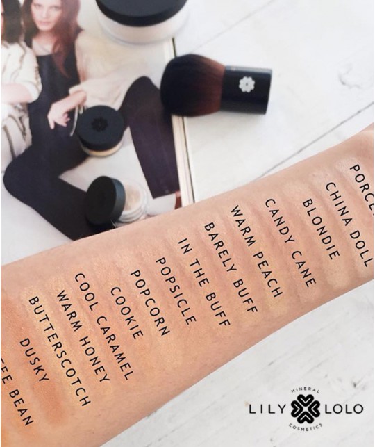 Lily Lolo Fond de Teint Minéral swatch couleur teinte  peau nuance maquillage naturel acné