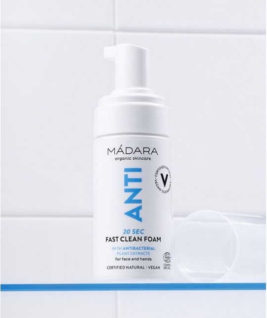 MADARA Handhygiene ANTI Antibakterieller Fast Clean Foam Naturkosmetik Reinigungsschaum
