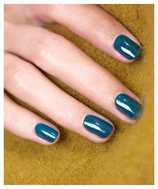 Manucurist Paris - Nail Polish GREEN Dark Clover blue teal