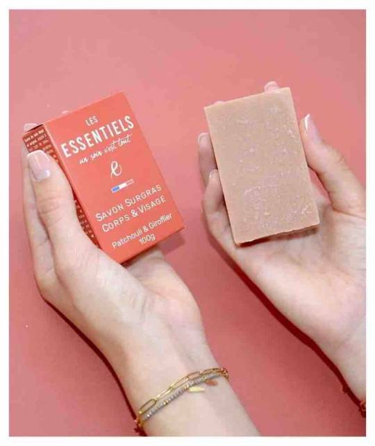 Organic moisturizing soap Patchouli acne oily skin certified cosmetics Provence Les Essentiels