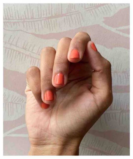 ALL TIGERS Nail Lacquer natural & vegan ORANGE CORAL 195 Seize the moment