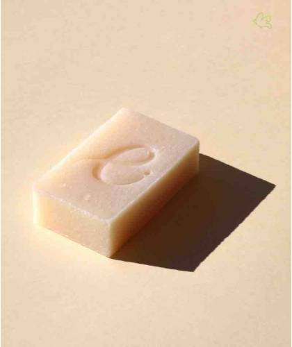 Organic moisturizing soap Calendula & Jojoba Les Essentiels natural cosmetics France