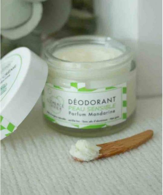 Clémence & Vivien Wooden Spatula natural deodorant cream l'Officina Paris