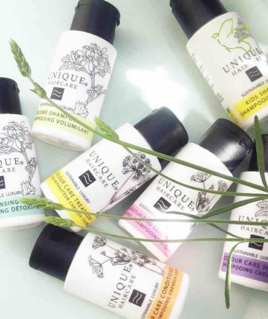 Anti-Dandruff organic Shampoo  rosemary dandelion UNIQUE Haircare natural cosmetics l'Officina Paris
