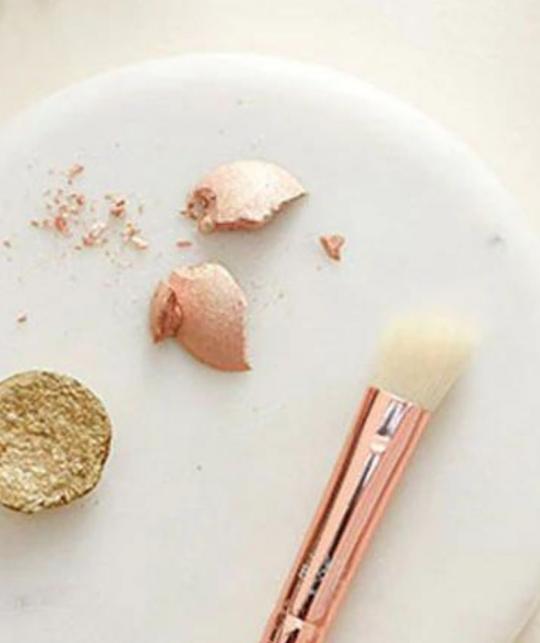BACHCA Paris Set Makeuppinsel Haarbürste Nylon- & Wildschweinborsten Haar Accessoires Naturkosmetik