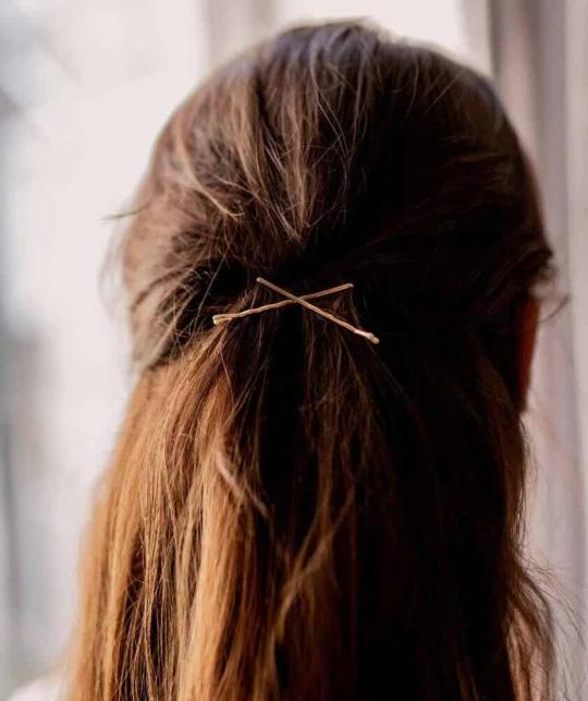 Bobby Pins hair clip BACHCA Paris  accessory gold French hairstyle l'Officina