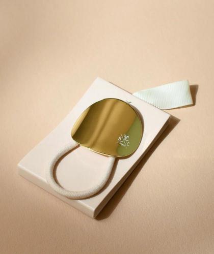 Haargummi mit Metall Charm BACHCA Paris runde Metallplatte Gold Haar Accessoire Haarschmuck Pferdeschwanz l'Officina