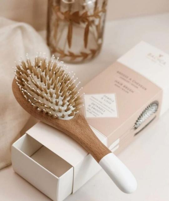 Detangling Hair Brush Boar & Nylon Bristles natural wood BACHCA Paris l'Officina