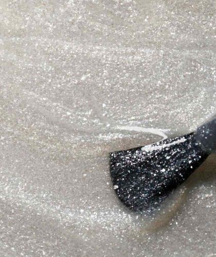Nail Polish sheer silver glitter GREEN Manucurist Diamant l'Officina Paris