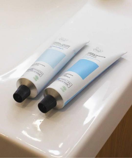 Feuchtigkeitsspendende Maske Naturkosmetik Rotalge & Präbiotika Clémence & Vivien l'Officina Paris