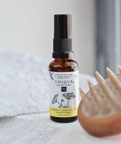 Vitamin F Haaröl Spray hair oil Serum UNIQUE Haircare Naturkosmetik Haarpflege l'Officina Paris