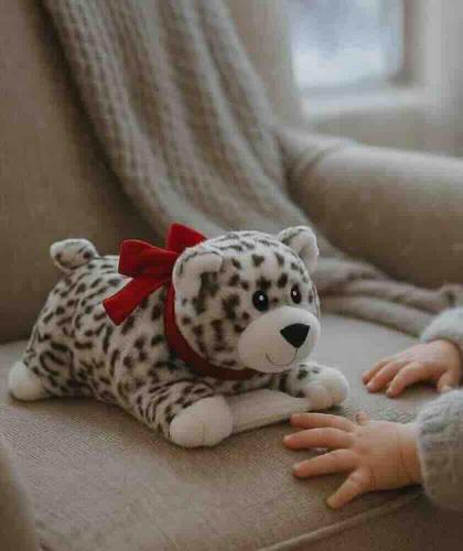 BABY LEOPARD Wärmekissen – weiches Kuscheltier für kalte Tage
