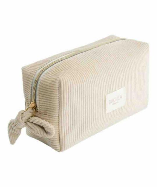 Compact velvet pouch by Bachca Paris – sophisticated and functional beauty accessory at L’Officina Paris