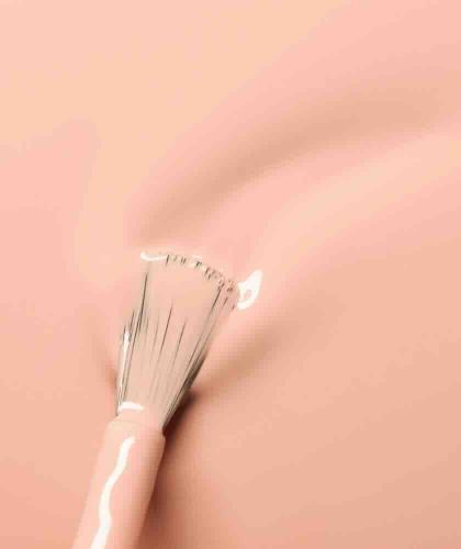 Pink Sand, swatch et texture du vernis beige rosé GREEN™ Manucurist – finition élégante