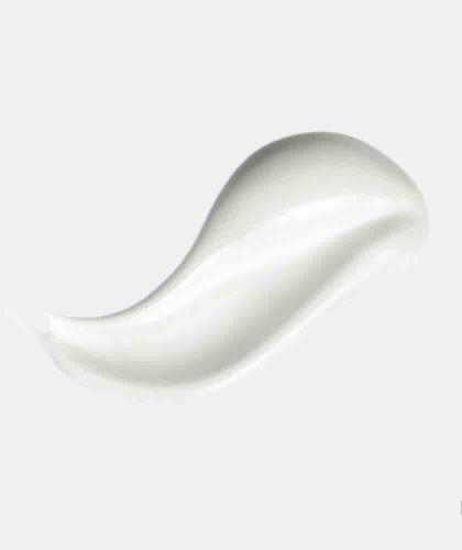 Hydrating body lotion texture Clémence & Vivien lightweight creamy non sticky natural skincare