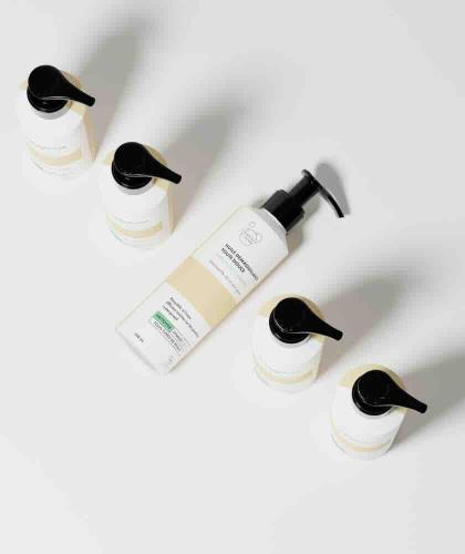 Naturkosmetik Gesichtsreinigungsöl mit Sesamöl, Distelöl und Sonnenblumenöl – pflanzliche Pflegeformel - Naturkosmetik