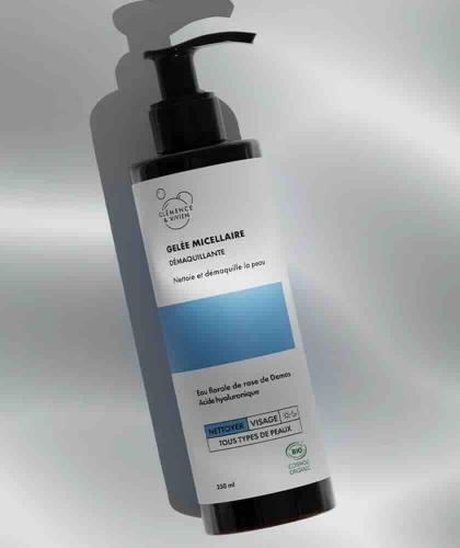 Mizellen-Reinigungsgel mit Damaszener Rosenblütenwasser – beruhigende Naturkosmetik Gesichtspflege