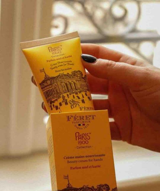 Féret Parfumeur hand and foot cream – retro-chic setting inspired by the Belle Époque