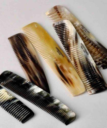 ABBEYHORN natural horn combs in a variety of colours and marbled patterns