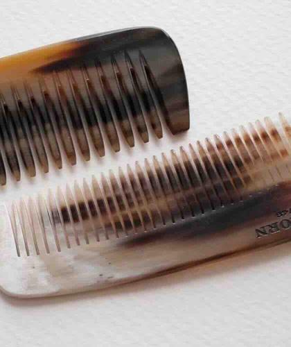Natural horn with distinctive colours and patterns in luxury-quality combs