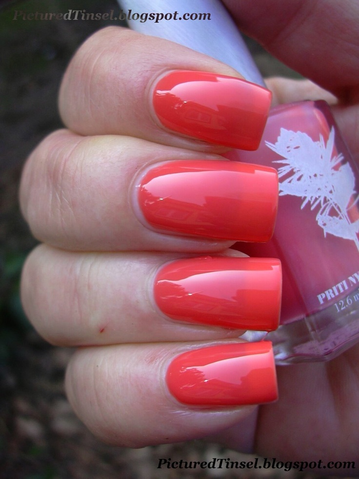 pritinyc blue eyed brunette