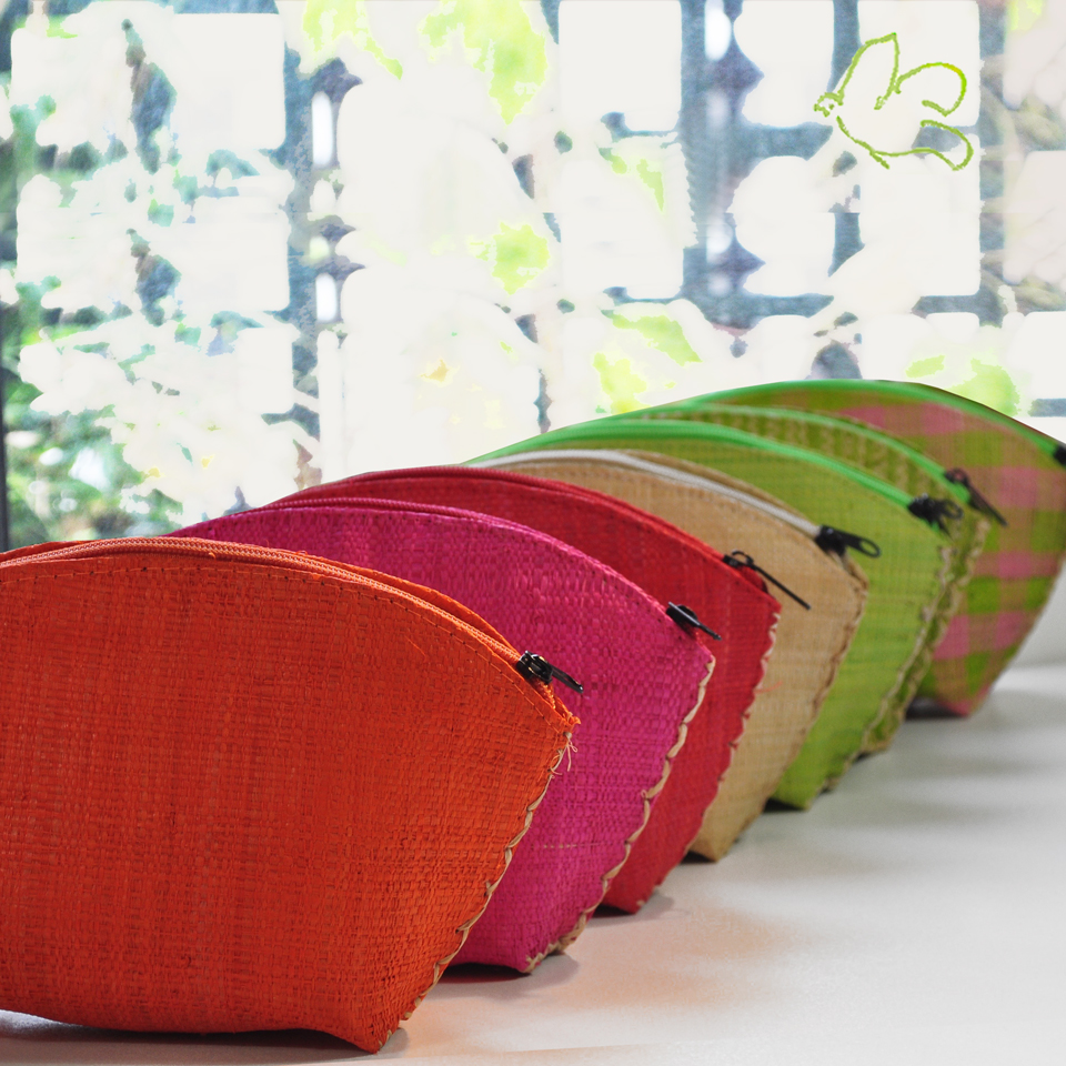 toutes-les-trousses-fenetre-maquillage-lofficina-naturel