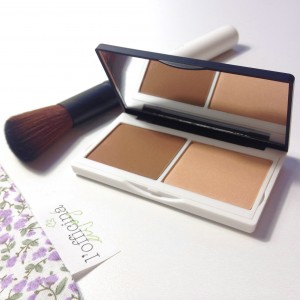 Lire la suite à propos de l’article Must Have! Duo Contouring Sculpt & Glow Lily Lolo