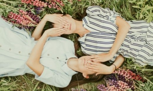 l'Officina Paris magasin de cosmétiques naturels et bio en ligne - les essentiels du printemps