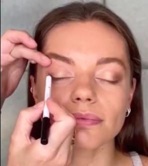Lily Lolo tuto maquillage look naturel