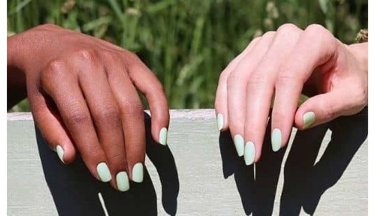 Manucurist vernis GREEN Mint vert pastel l'Officina Paris magasin en ligne cosmétiques naturels et bio