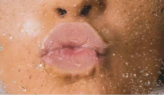 Soins naturels pour lèvres gercées en automne – L’Officina Paris