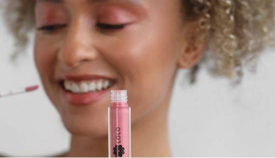 Gloss Lèvres Naturel Lily Lolo maquillage bio