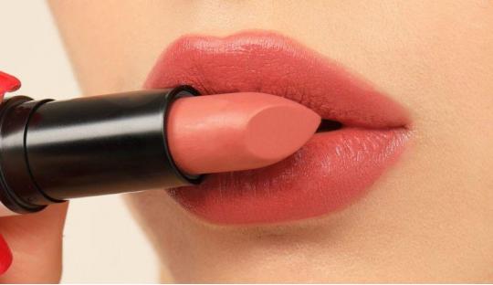 Rouge à Lèvres Naturel LILY LOLO vegan lipstick